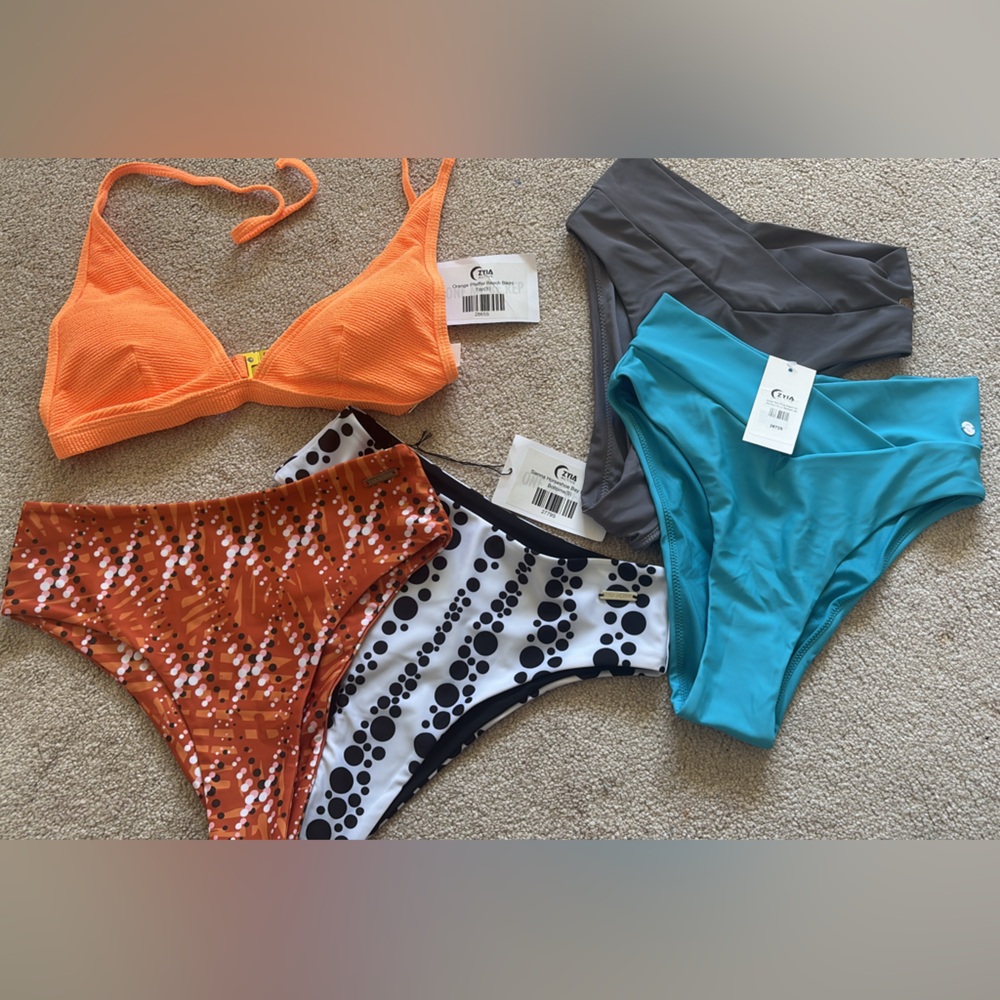 Zyia Bikini Lot, size S